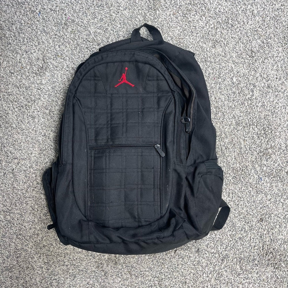 JORDAN BRED JUMPMAN BACKPACK 13" X 10" Two Strap Bookbag Black Quilted